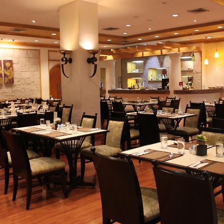 Chon Inter Hotel Chonburi Exteriör bild